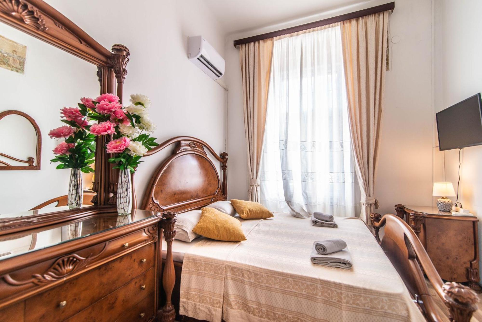 Giovanna Boutique Rooms & Pool พูลา ภายนอก รูปภาพ